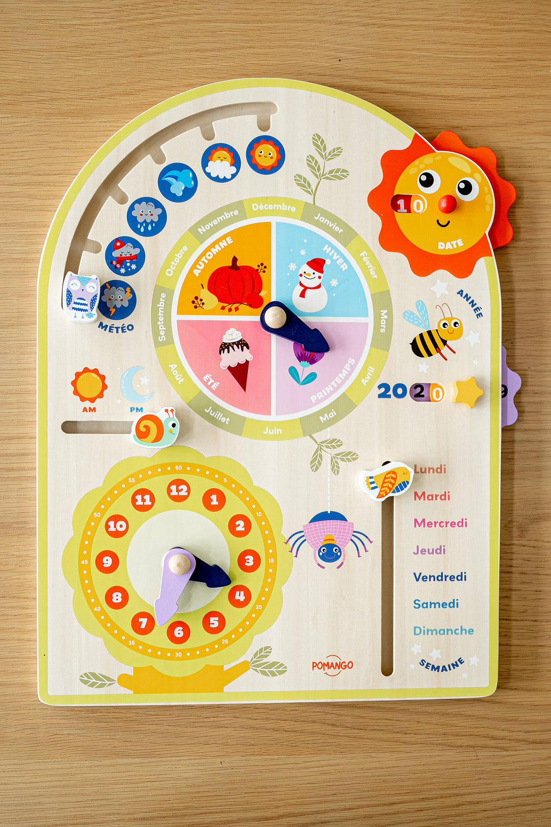 Wooden Perpetual Calendar Pomango